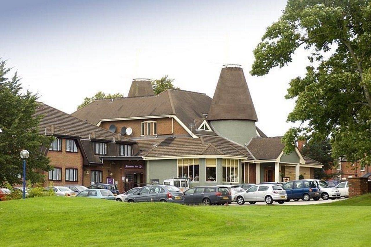Premier Inn Derby South Экстерьер фото